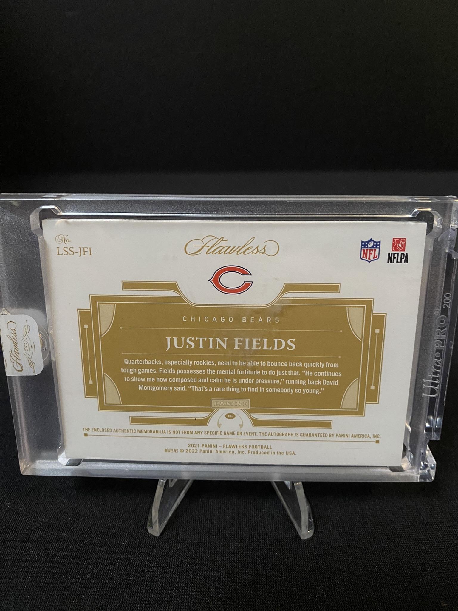 Justin Fields 2021 Panini Flawless #LSS-JFI Laundry Tag Signatures Auto 1/3