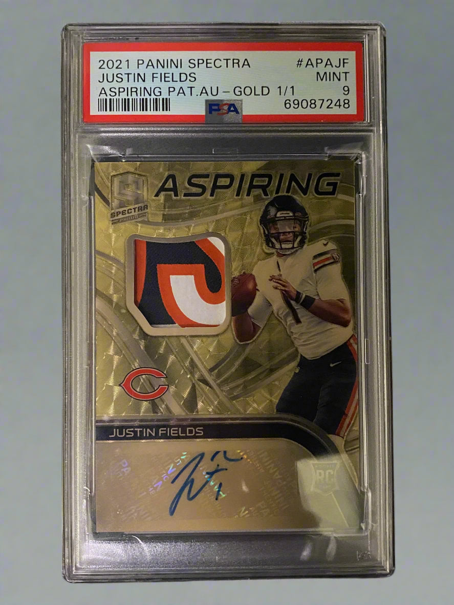 Justin Fields - 2021 Panini Spectra Aspiring Patch Autograph Gold 1/1 PSA Graded Trading Card