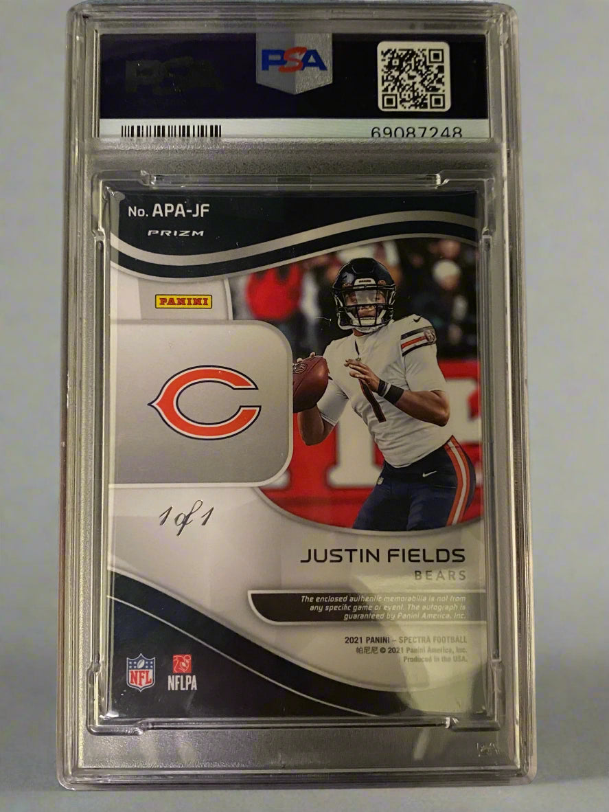 Justin Fields - 2021 Panini Spectra Aspiring Patch Autograph Gold 1/1 PSA Graded Trading Card